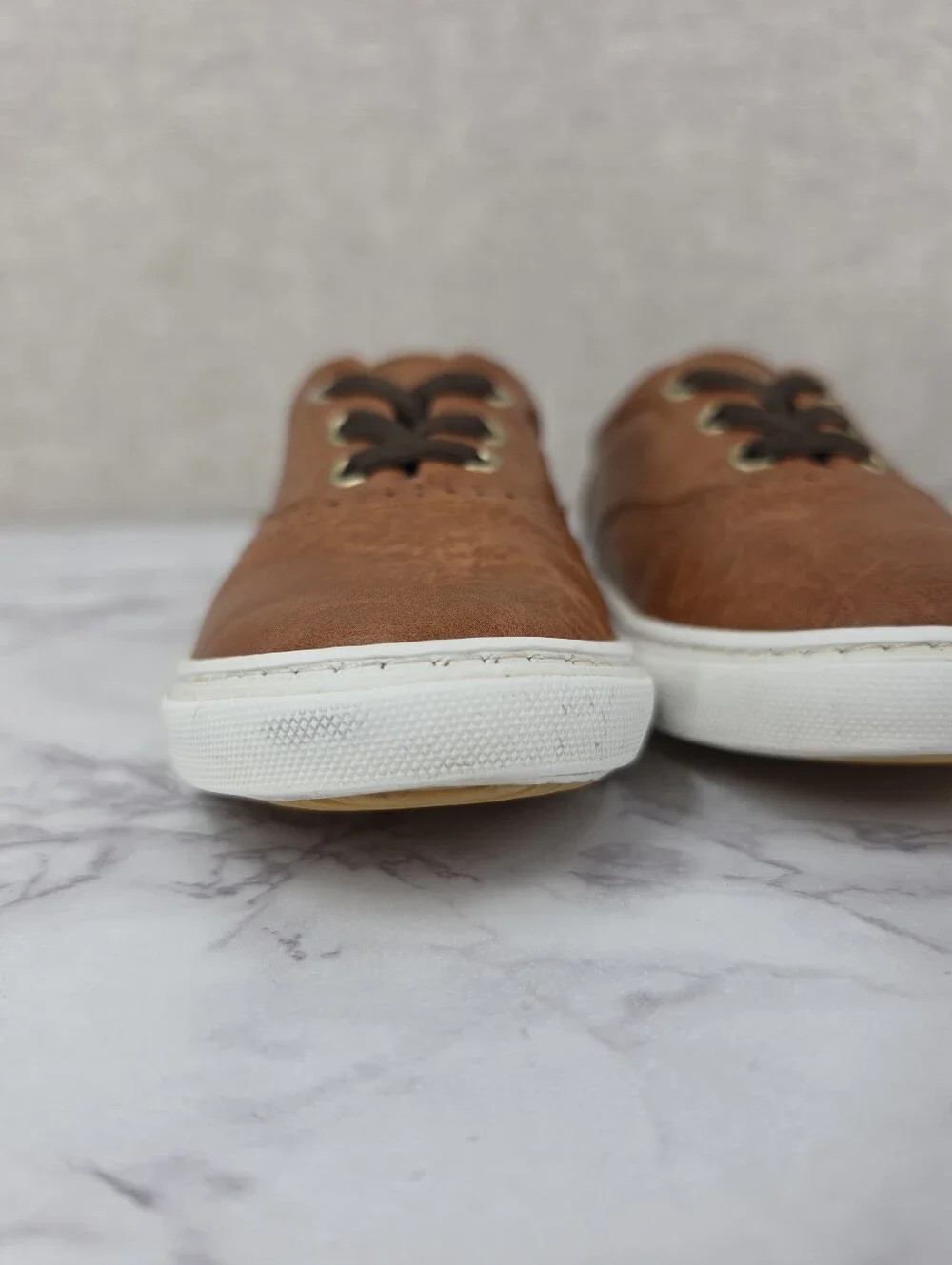 Old Navy Dressy Cognac Brown Brogues Sneakers Tennis Shoes Boys Toddler Size 11